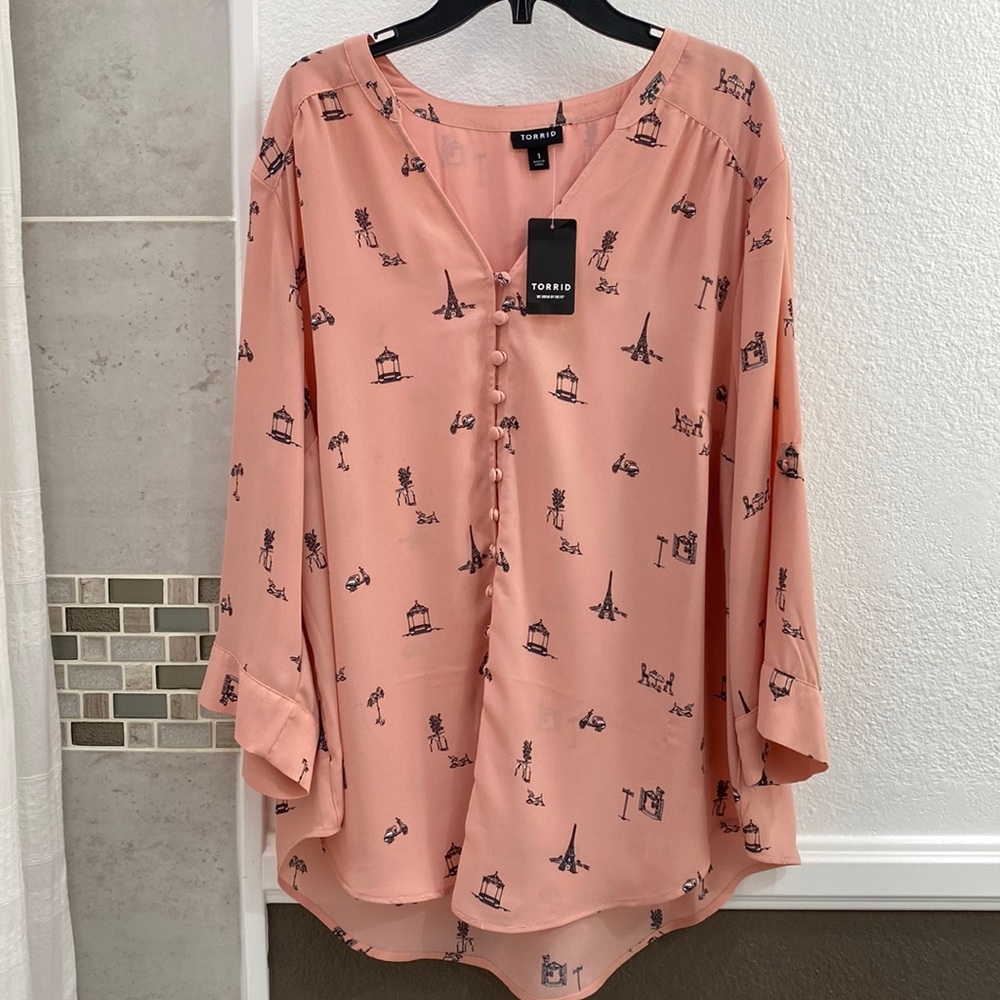 Torrid, Paris Themed Blouse, Size 1